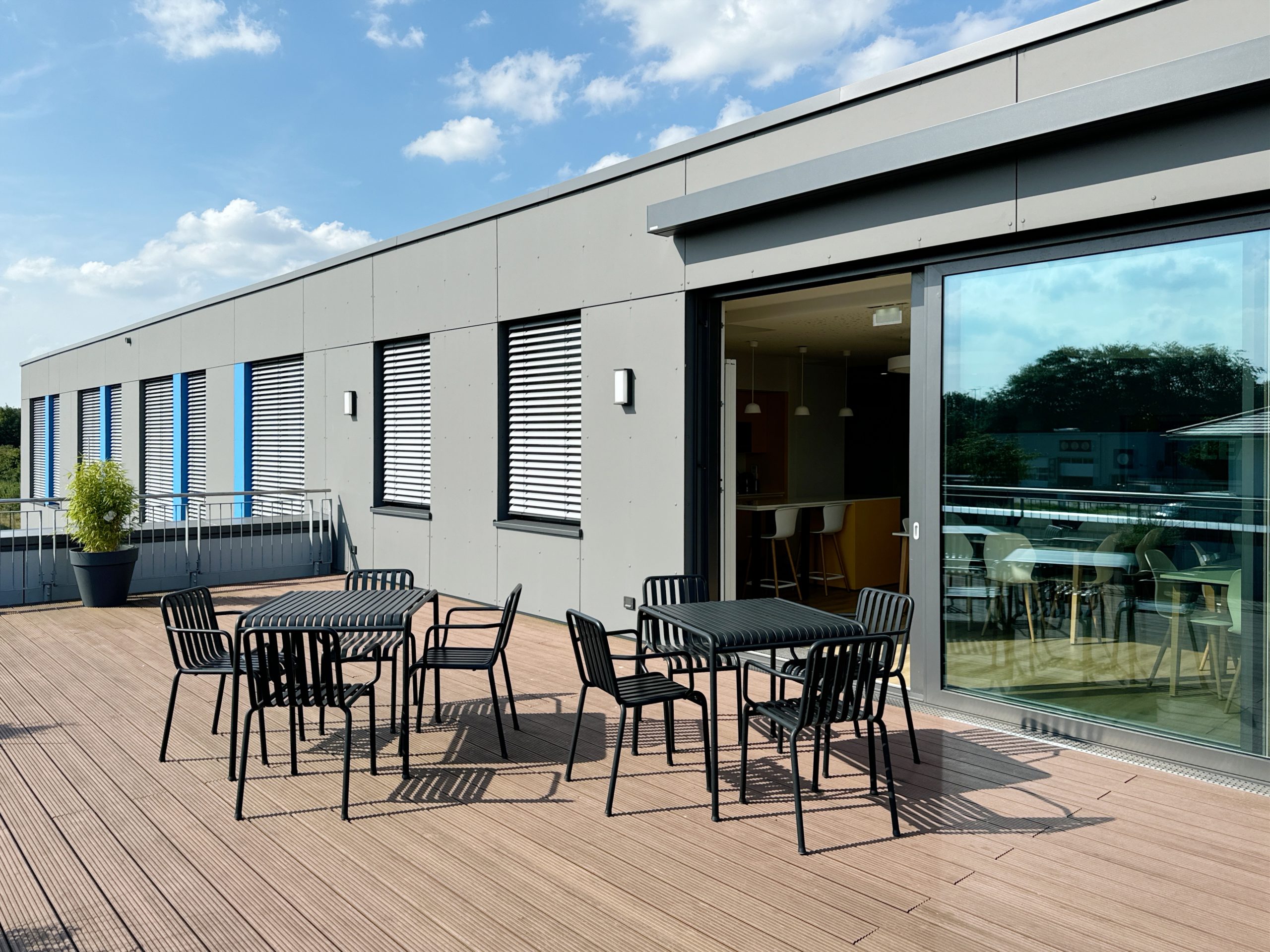 Projekt Buerogebaeude LEAB Halle Architekturbuero Paul Sindram