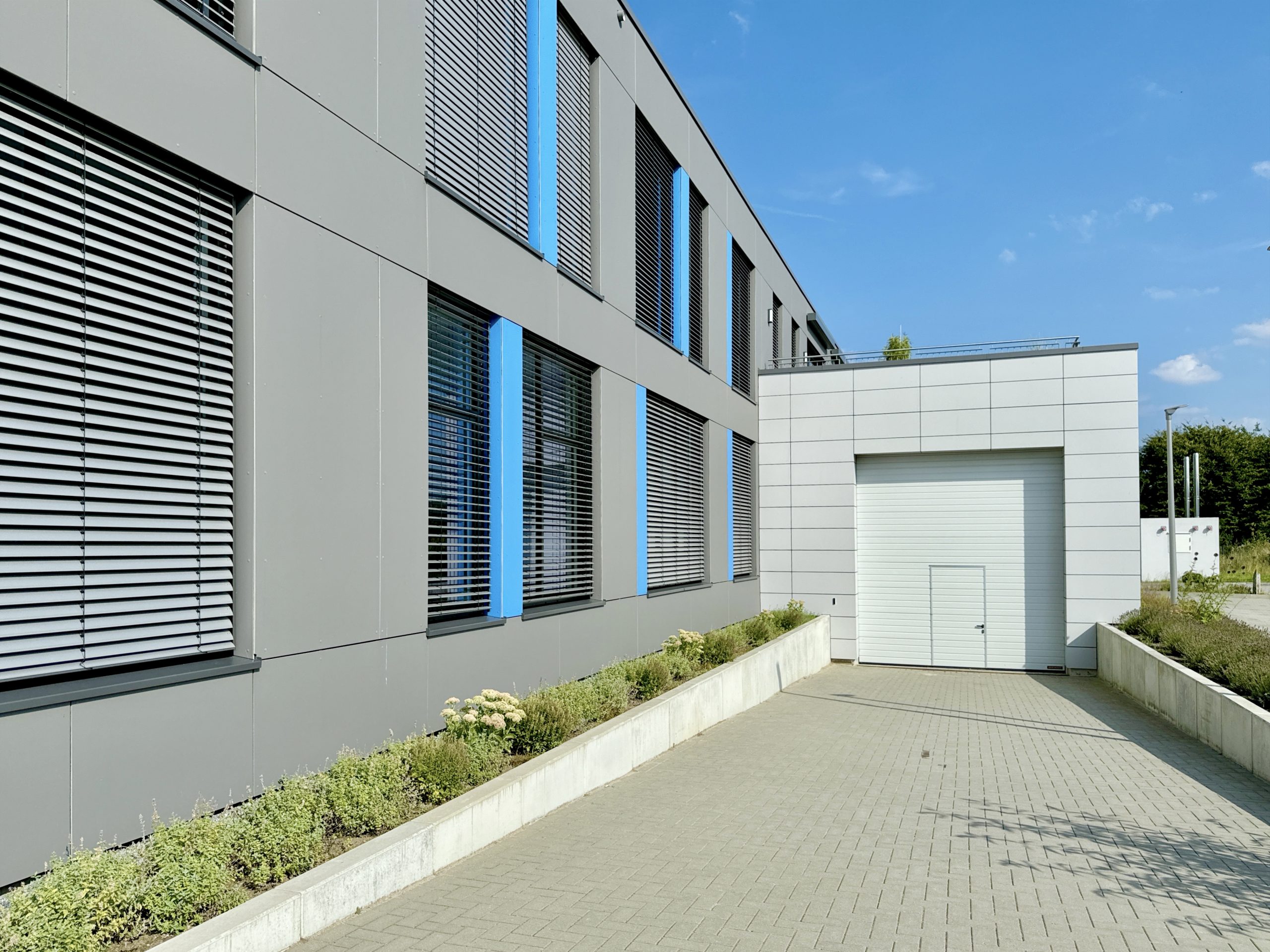 Projekt Buerogebaeude LEAB Halle Architekturbuero Paul Sindram